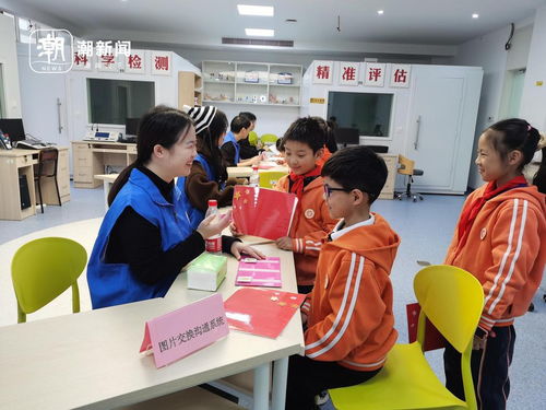 大手拉小手，用童心溫暖童心 寧波小學(xué)生走進(jìn)大學(xué)開(kāi)展職業(yè)體驗(yàn)活動(dòng)